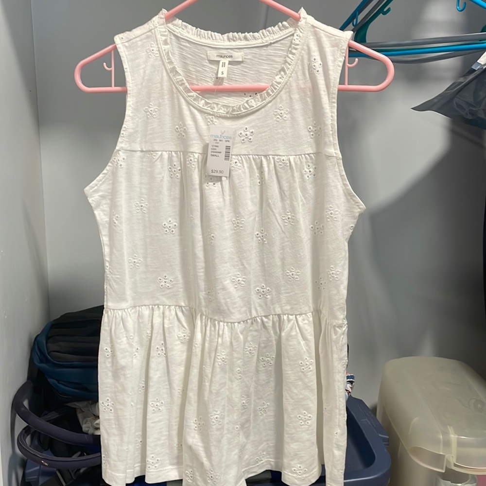 NWT Maurices Sleevless Eyelet Tiered Too Sz Small